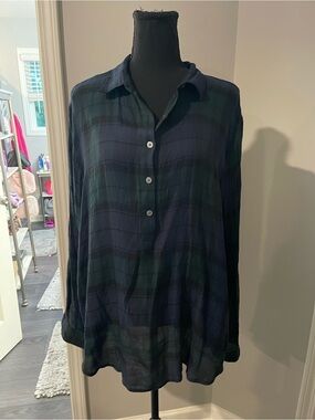LOFT Navy and Deep Green Plaid Softened Shirt
